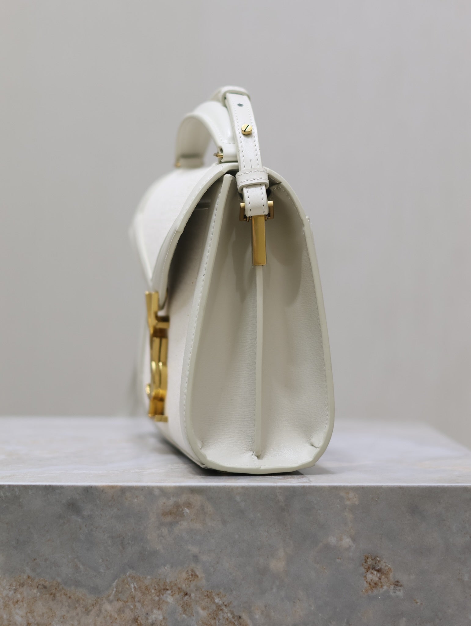 CASSANDRA MINI TOP HANDLE BAG 20 IN WHITE CANVAS AND LEATHER TRIM